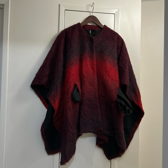 Liviana Conti NWOT - Picture 1 of 13